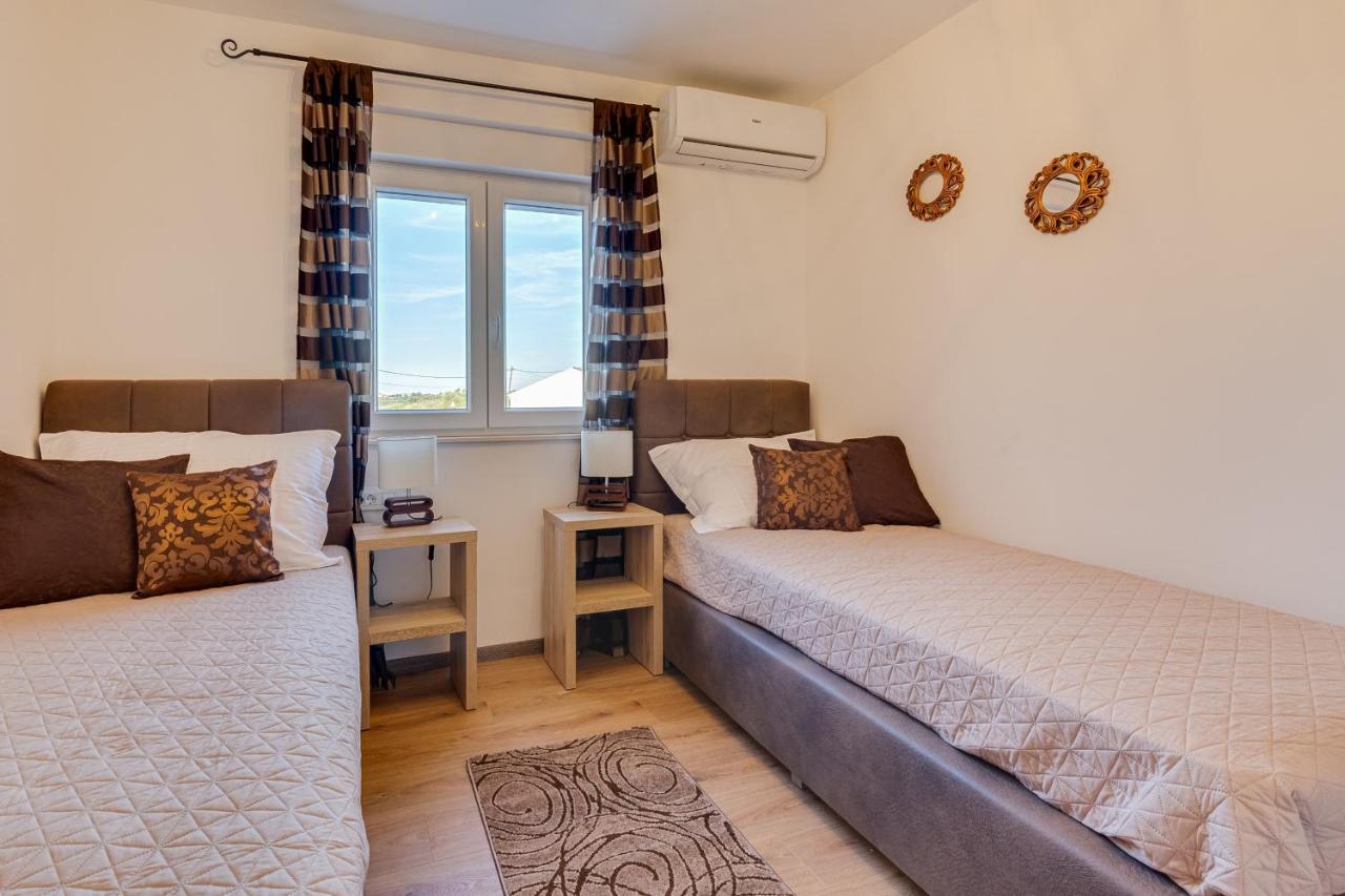 זאדאר Oliva Vallis Apartments מראה חיצוני תמונה